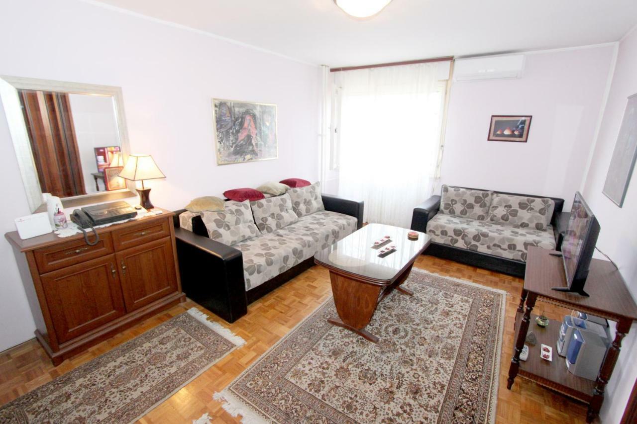 Bohemian Rhapsody Nbg Daire Belgrad Dış mekan fotoğraf